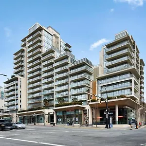 Luxury Downtown 2 Bedroom With Ac And Pool Apartment